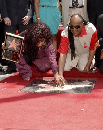 Chaka Khan & Stevie Wonder - CHAKA KHAN HONORED WITH THE 2440TH STAR ON THE HOLLYWOOD WALK OF FAME Hollywood  Patrick Rideaux PicturePerfect