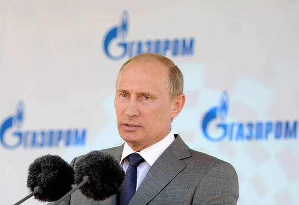 ITAR-TASS: SOCHI, RUSSIA. JUNE 6, 2011. Russia s prime minister Vladimir Putin at the inauguration ceremony for a new 120km pipeline which is to carry natural gas from Dzubga through Lazarevskoye to Sochi. The new pipeline is to supply natural gas to Olympic facilities.  Aufmacher RE0E8465