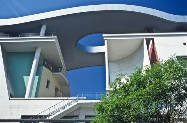Architektur von Christian de Portzamparc Paris, moderne Architektur, Cite de la Musique - Paris, modern Architecture, Cite de la Musique