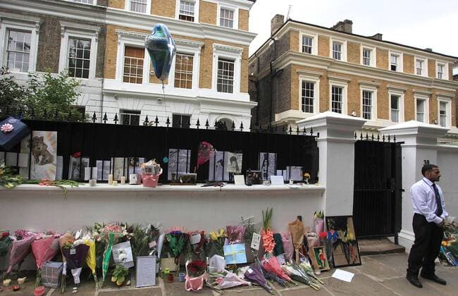 Das Haus von Soulsängerin Amy Winehouse, die im Alter von 27 Jahren starb, in London am 26.07.2011 Beerdigung 2011 