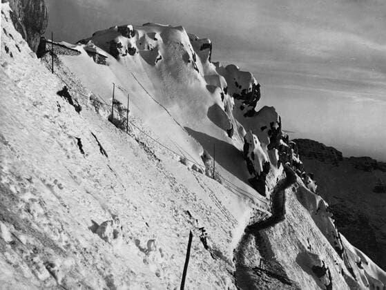WW1: Summit Monte Cregnedul, Upper Isonzo front. !AUFNAHMEDATUM GESCHÄTZT! Mono Print UnitedArchives0775337