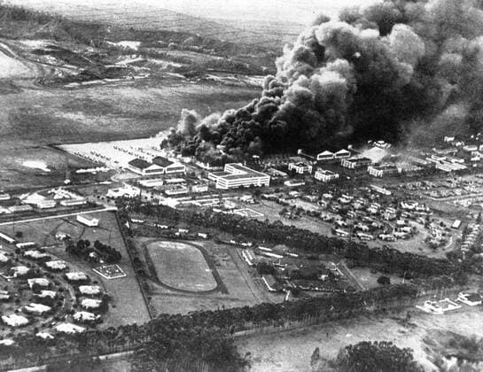 Japanese air attack on the Wheeler Naval Air Base , on the Island of Ohau , Hawaii . !AUFNAHMEDATUM GESCHÄTZT! Mono Print UnitedArchives1226996