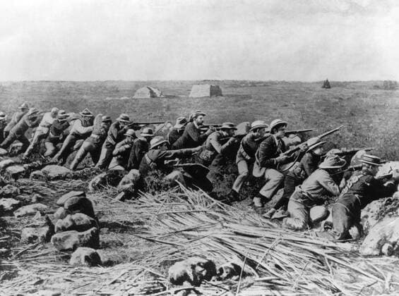 Boer commanders in the trenches before Mafeking Boer War 1900 Mono Print !AUFNAHMEDATUM GESCHÄTZT! UnitedArchives1248528