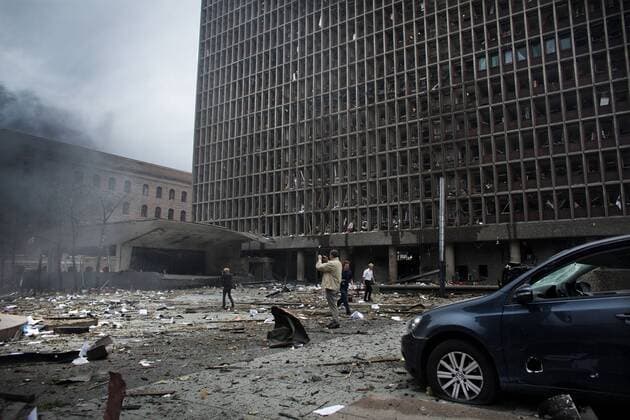Oslo Norway - government district in Oslo minutes after Anders Behring Breivik detonated his bomb.  - KP070099