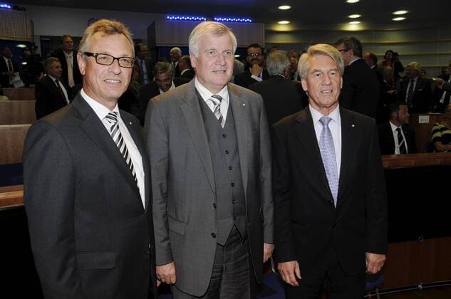 München, 29.09.11, BLM, Bayerische Landeszentrale für Medien: Verabschiedung von Prof Ring aus dem Vorstand - Siegfried Schneider (Neuer BLM Vorstand), Horst Seehofer und Prof Wolf Dieter Ring