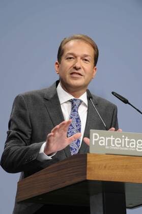 CSU-Generalsekretär Alexander DOBRINDT bei seiner Eröffnungsrede, CSU Parteitag 2011 am 07. und 08.10.2011 in Nürnberg, 07.10.2011.