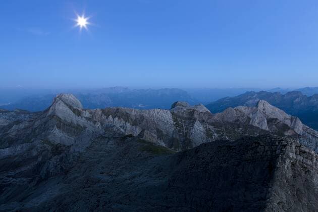 Blaue Stunde mit Vollmond im Alpstein vom Säntis, Schweizer Alpen, Schweiz, Europa iblsta02062305