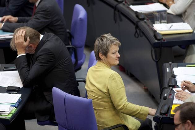 Deutschland, Berlin, Bundestag, Namentliche Abstimmung zur Regelung der Präimplantationsdiagnostik (PID), Fraktion B90 Grüne Jürgen Trittin, Renate Künast, 07.07.2011