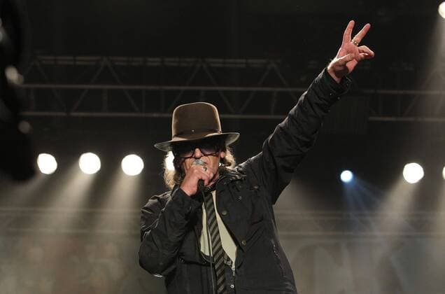 Jena, Rock n Roll Arena - Rock gegen Rechts - Für eine bunte Republik Deutschland unter Initiative von Udo Lindenberg, Oberaue Jena , Konzert diverser Künstler der deutschen Rock-Elite im Bild : Udo Lindenberg