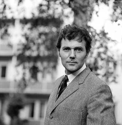Harald Leipnitz (Schauspieler) 1968 teu Harald Leipnitz ca. 1968 Deutschland deutsch Deutscher Mann Schauspiel Film TV Fernsehen german actor Portrait draußen neutral exklusiv sw !AUFNAHMEDATUM GESCHÄTZT!