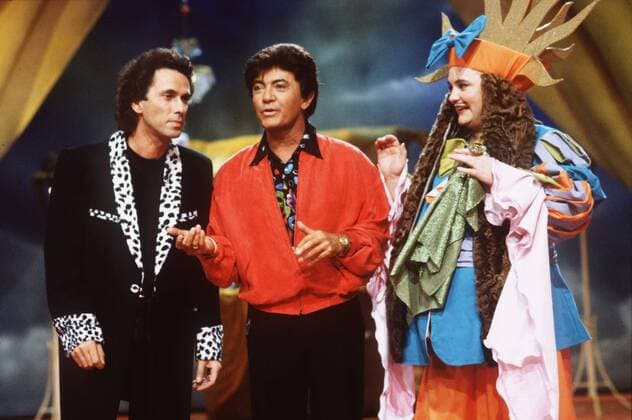 Alles nichts, oder?! v.re.: Hella von Sinnen, Rex Gildo und Hugo Egon Balder 04 91 borg Fernsehen TV Show Komik Moderation RTL quer halb stehend Verkleidung Studio fröhlich Kulisse