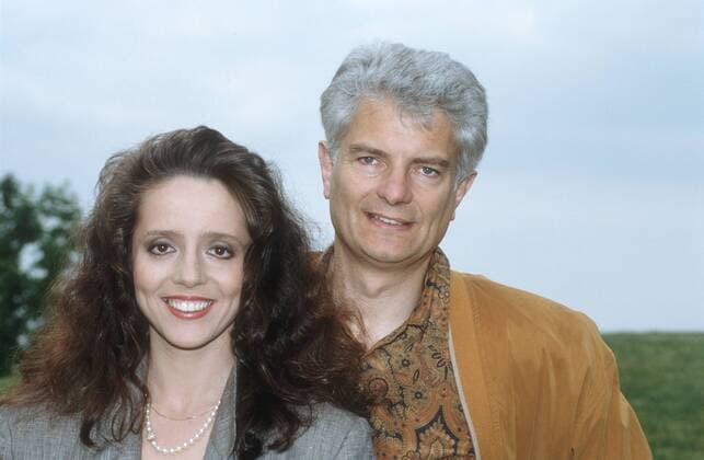 Peter Horton, 80. Geburtstag am 19. September Peter Horton und Stanislava Kantcheff 06 91 - Musik Gesang quer Portrait draußen lächelnd Stanislava Slava Kantcheff Kantscheff Kantchef Kantschef Kantchev Kantschev