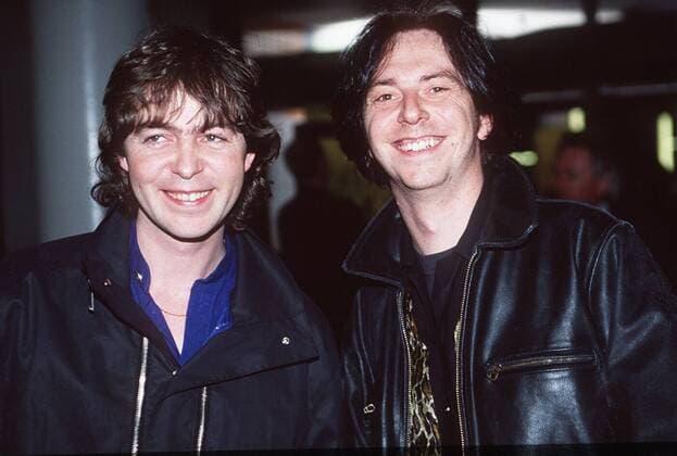 Echo Verleihung 1997 in Hamburg Fool s Garden Peter Freudenthaler (li.) und Volker Hinkel 02 97 her Musik Mann leger Jacke stehend Echo 97 Gesang Pop Gruppe Band halb quer lächelnd