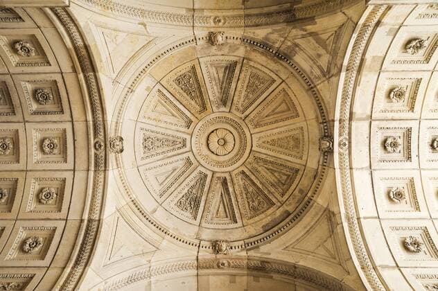 Sandstein Detail im Eingangsbereich des Zwinger Dresden, Sachsen, Deutschland, Europa,