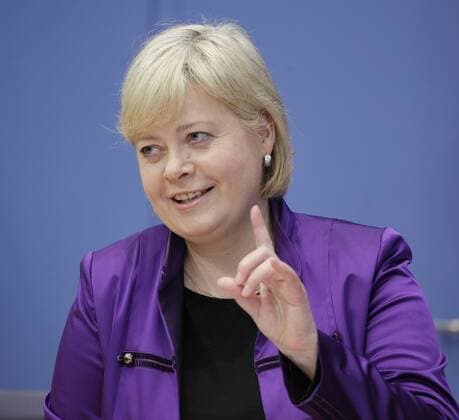 Berlin, Bundespressekonferenz, Thema: Kandidatin zur Bundespräsidentenwahl von Die Linke , Foto: Dr. Gesine Lötzsch, Parteivorsitzende
