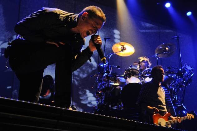 Hamburg, 29. Oktober 2010 - Linkin Park bei einem Konzert in der Hamburger o2 World