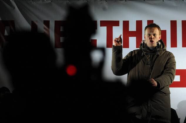 ITAR-TASS: MOSCOW, RUSSIA. MARCH 5, 2012. Opposition blogger Alexei Navalny addresses an opposition protest at Pushkin Square against alleged fraud in the March 4 presidential election.  RE0F96AF