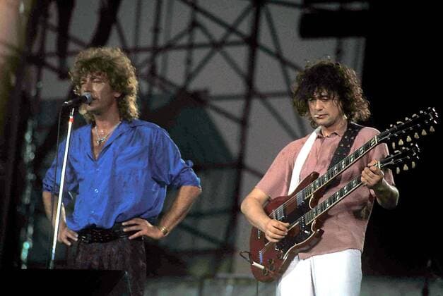 New York, New York, U.S. - F1266.LIVE AID CONCERT AT VETERANS STADIUM PHILADELPHIA.07-17-1985. - 1985..JIMMY PAGE.ROBERT PLATT.HALL AND OATS...LIVEAIDRETRO New York U.S.  - ZUMAba9