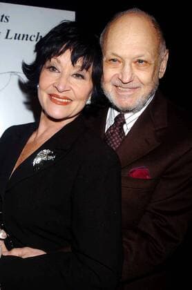 May 18, 2006 - New York, New York, U.S. - NEW DRAMATISTS 57TH ANNUAL BENEFIT LUNCHEON TO HONOR CHITA RIVERA.THE NEW YORK MARRIOTT MARQUIS, NYC 05-18-2006. - 2006.CHITA RIVERA..K47936JKRON New York U.S.  - ZUMAjk2