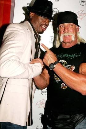 Apr. 13, 2001 - New York, New York, U.S. - BROOKE HOGAN, PARENTS HULK AND LINDA HOGAN AND BROTHER NICK ARRIVE AT MARQEE WITH DENNIS RODMAN AND RECORDING ARTIST, STACK$ TO CELEBRATE THE RELEASE OF BROOKE S CD UNDISCOVERED .10TH AVENUE 10-24-2006. 2006.. HULK HOGAN WITH DENNIS RODMAN.K50411RM New York U.S.  - ZUMAmk1