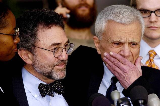 Mar. 16, 2005 - Hollywood, California, U.S. - LOS ANGELES, CA March 16, 2005 (SSI) - -.With his lawyer, M. Gerald Schwartzbach by his side, actor Robert Blake speaks to the media after a jury declared him not guilty of the murder of his wife, after his trial in Los Angeles, California, on March 16, 2005.. Super Star Images 2005.K42274MG Hollywood U.S.  - ZUMAmg2