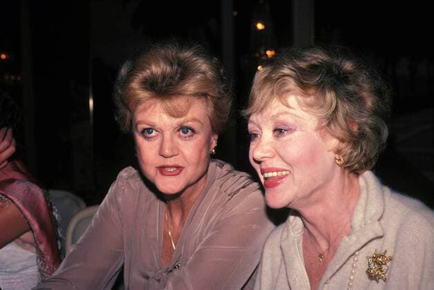 Sept. 26, 2006 - New York, New York, U.S. - ANGELA LANSBURY WITH GLYNIS JOHNS 1982. New York U.S.  - ZUMAbu2