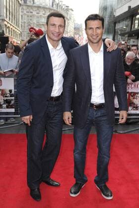 UK-Premiere von Klitschko im Empire Cinema Leicester Square, London Vitali Klitschko, Wladimir Klitschko 