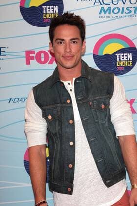 Michael Trevino bei der Verleihung der 2012 Teen Choice Awards am 22.07.2012 in Universal City 2012 Teen Choice Awards 