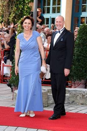 Christine Haderthauer mit Ehemann Hubert Haderthauer Eröffnung der Wagner-Festspiele im Festspielhaus, Bayreuth Foto:xR.xHardex xFuturexImage