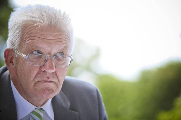 Interview mit Winfried Kretschmann ( 17. Mai 1948 in Spaichingen) ist ein deutscher Politiker (Bündnis 90 Die Grünen) und seit dem 12. Mai 2011 neunter Ministerpräsident von Baden-Württemberg. Interview mit Winfried Kretschmann