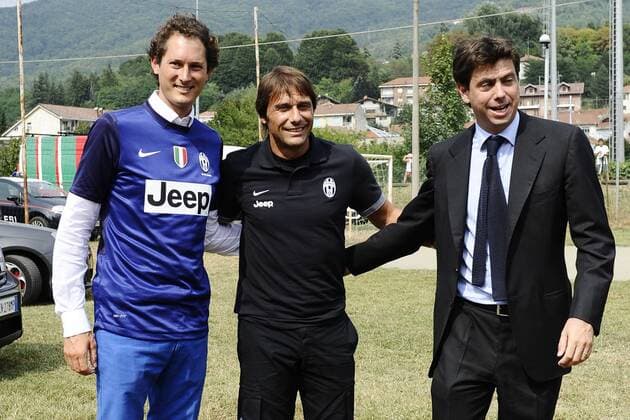 16 08 2012 - Testspiel Turin Juventus A - Juventus B : Andrea Agnelli-Antonio Conte-John Elkann 