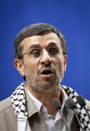 (120817) -- TEHRAN, Aug. 17, 2012 (Xinhua) -- Iranian President Mahmoud Ahmadinejad addresses a crowd gathered at Tehran University at the end of the annual Quds (Jerusalem) Day rally in Tehran, Iran, Aug. 17, 2012. Hundreds of thousands of Iranians across the country rallied on Quds Day to express solidarity with the Palestinians and condemnation on Israel for its occupation of Jerusalem. (Xinhua Ahmad Halabisaz) (zyw) IRAN-TEHRAN-AHMADINEJAD-SPEECH 