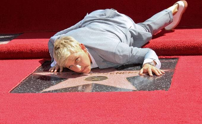 Ellen DeGeneres wird mit einem Stern auf dem Walk of Fame in Hollywood geehrt am 04.09.2012 in Los Angeles. Hollywood Walk of Fame, 2012 
