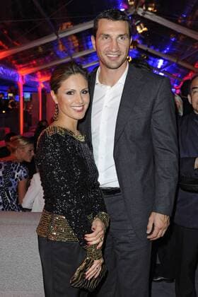 Bertelsmann Party 2012. Berlin 27.09.2012 Nazan Eckes und Wladimir Klitschko. Bertelsmann Party 2012 in der Bertelsmann Präsentanz Unter den Linden. Berlin 27.09.2012 Foto:xT.xJaegerx xFuturexImage