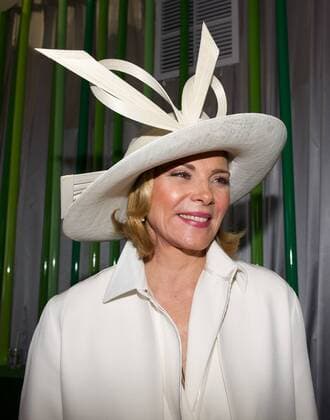 (121108) -- MELBOURNE, Nov. 8, 2012 (Xinhua) -- Sex and the City star Kim Cattrall attends a media event on Crown Oaks Day during the 152nd Melbourne Cup Carnival at Flemington Racecourse in Melbourne, Australia, Nov. 8, 2012. (Xinhua Bai Xue) AUSTRALIA-MELBOURNE-HORSE RACING-STAR 