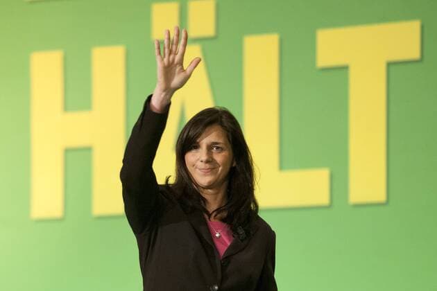 Katrin GOERING-ECKARDT, Göring-Eckardt, Spitzenkandidatin für die Bundestagswahl 2013, jubelt nach ihrer Rede zu den Delegierten, Bundesdelegiertenkonferenz von Bündnis 90 Die Grünen vom 16.-18.11.2012 in Hannover, Deutschland, 16.11.2012. Â