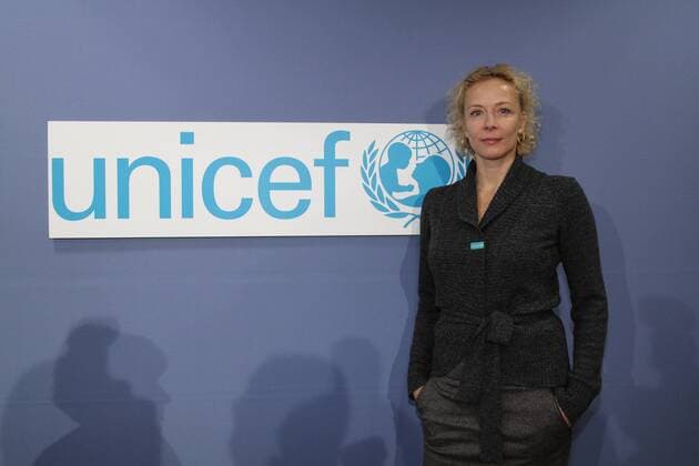 Katja Riemann bei der Pressekonferenz zum Start der Unicef-Weihnachstaktion Zeit zu teilen - weil Babys unsere Hilfe brauchen am 22.11.2012 in Berlin Unicef Weihnachtsaktion 2012, PK, Berlin 