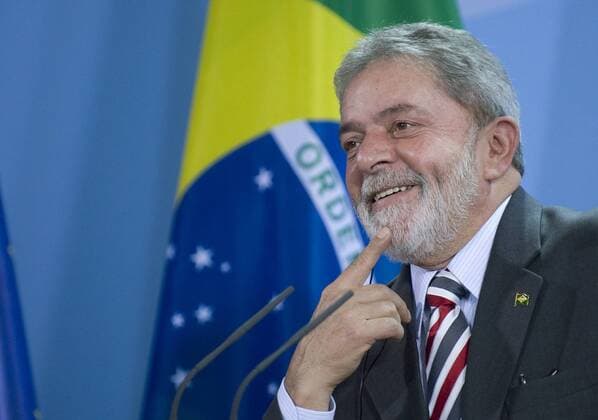 Lula da Silva, Brazil DEU, Deutschland, Germany, Berlin, 03.12.2009 Luiz Inacio Lula da Silva, Praesident von Brasilien, beim Staatsbesuch des brasilianischen Praesidenten im Berliner Kanzleramt. Internationale Politik, Deutsche Politik, QF Querformat, 2009, Portrait Portraet. Luiz Inacio Lula da Silva, president of Brazil. State visit at the chancellor office in Berlin. Politics, Germany, political, Politican, Portrait.