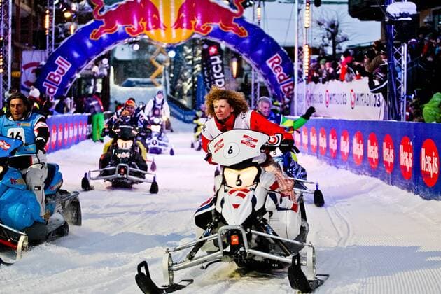 08.12.2012, Saalbach Hinterglemm, Snow Mobile 2012, im Bild Filmproduzent Norbert Blecha und No angel Lucy Diakovska
