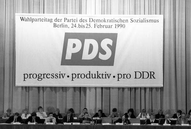 Erster Parteitag der Partei des Demokratischen Sozialismus (PDS) in Ost-Berlin