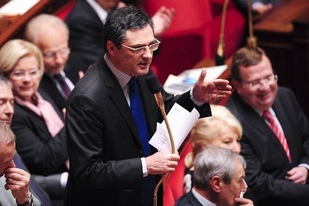 Patrick Devedjian POLITIQUE : Questions au gouvernement - Assemblee Nationale - 18 12 2012 JBAutissier Panoramic 