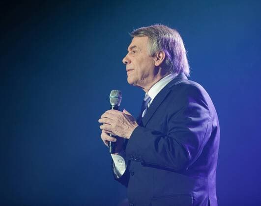 Salvatore Adamo CELEBRITES : Concert de Salvatore Adamo - Lille - 27 01 2013 Vansteenkiste Panoramic 