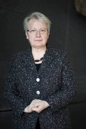 Annette Schavan DEU, Deutschland, Germany, Berlin, 31.01.2012 Annette Schavan, Bundesbildungsministerin CDU. Bundespressekonferenz zum Thema Deutscher Qualifikationsrahmen. Deutsche Politik, Bundespolitik, Politiker, 2012, HF Hochformat, Portrait Porträt. Annette Schavan, Federal Minister of Education CDU. Press conference, German, Germany, Politics, Politician, Portrait.