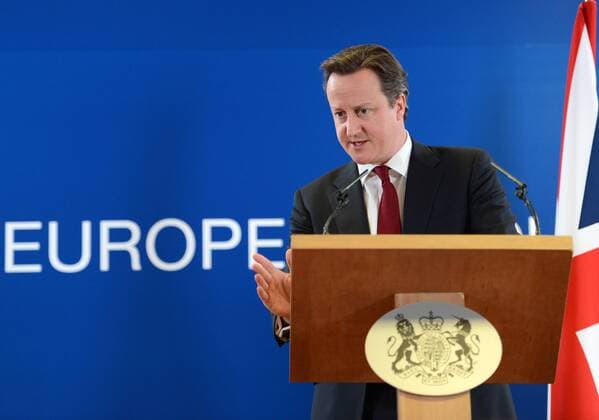 (130315) -- BRUSSELS, Mar. 15, 2013 (Xinhua) -- British Prime Minister David Cameron speaks during a press briefing after the two-day European Union summit at EU headquarters in Brussels, capital of Belgium, March 15, 2013. French and Britian urged their EU partners to lift an arms embargo on Syria to allow supplying for the the country s opposition. (Xinhua Ma Ning)(zl) BELGIUM-EU-SUMMIT-PRESS CONFERENCE 