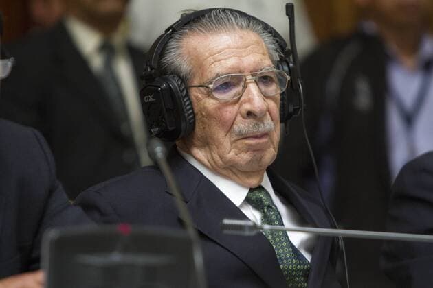 GUATEMALA CITY, April 1, 2013 (Xinhua) -- Former Guatemalan President Efrain Rios Montt attends the trial against him at the headquarters of the Supreme Court of Justice in the Guatemalan capital on April 1, 2013. Efrain Rios Montt and his former head of Military Intelligenc Mauricio Rodriguez Sanches face charges on genocide and crimes against humanity on the trial which started on March 19, 2013. Guatemalan Attorney charged Rios Montt as the mastermind behind the slaughter of 1,700 mayan indigenous and over 1,000 sexual assaults committed by soldiers during his 1982-83 rule, according to the local press. (Xinhua Luis Echeverria) GUATEMALA-GUATEMALA CITY-TRIAL-GENOCIDE-MAYAN 