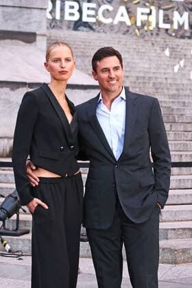 Karolina Kurkova und ihr Ehemann Archie Drury bei der Vanity Fair Party am 16.4.2013 im Rahmen vom 12.Tribeca Film Festival in New York 12th Annual Tribeca Film Festival - Vanity Fair Party 2013 in New York 