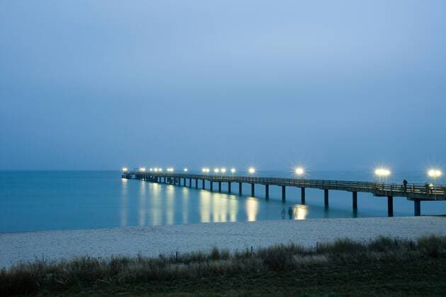 Seebrücke Binz, Binz, Rügen, Mecklenburg-Vorpommern, Deutschland, Europa iblwap03222040.jpg