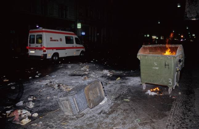 Verwüstungen und Ausschreitungen zum 1. Mai in Berlin-Kreuzberg Verwüstungen und Ausschreitungen zum 1. Mai in Berlin-Kreuzberg photo-snph0096r.jpg