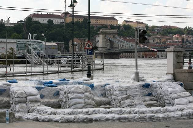 Flooding of the Danube Kis-GuczixPéter 