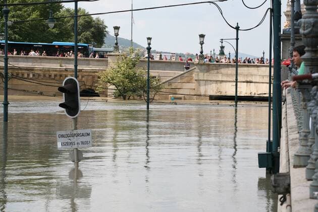 Flooding of the Danube Kis-GuczixPéter 